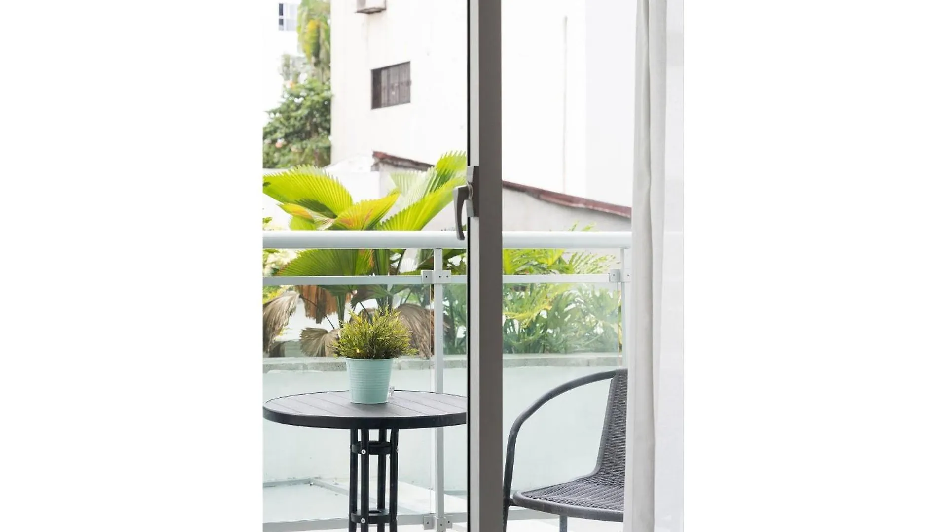 Armonia 24 Suites By Yellowkey Los Prados Dominican Republic